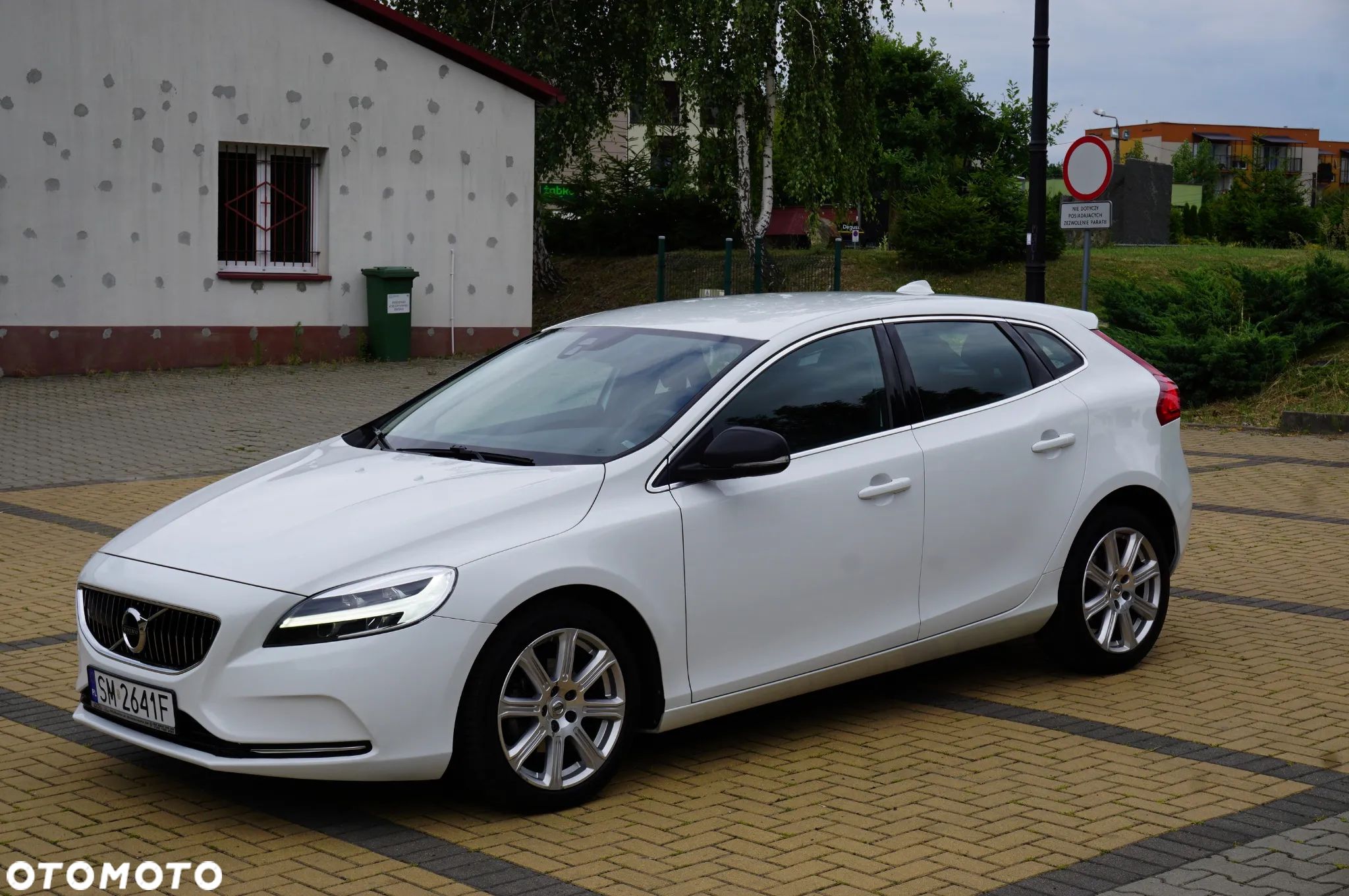 Volvo V40 D2 Inscription - 1