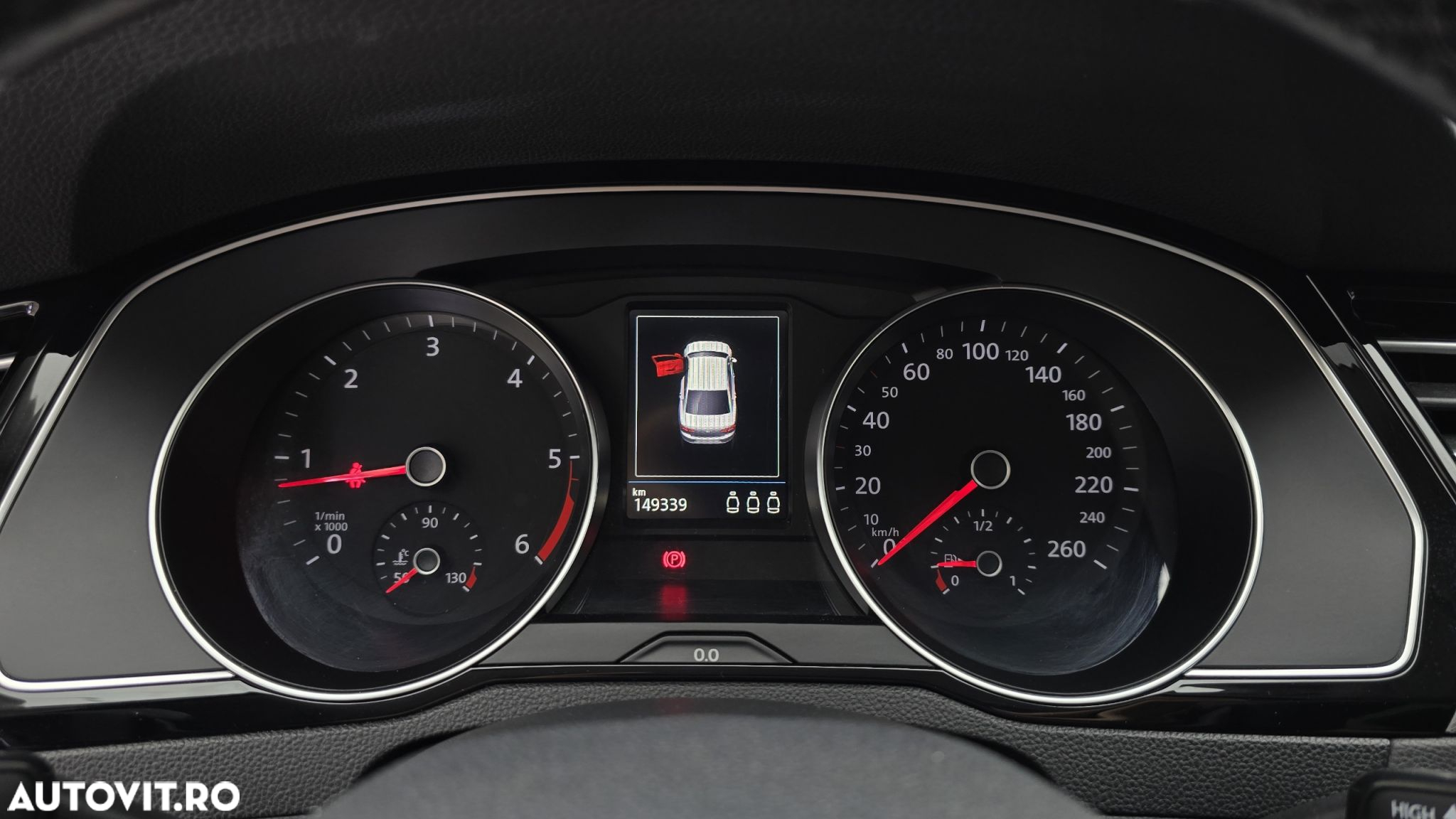 Volkswagen Passat 2.0 TDI DSG Comfortline - 16