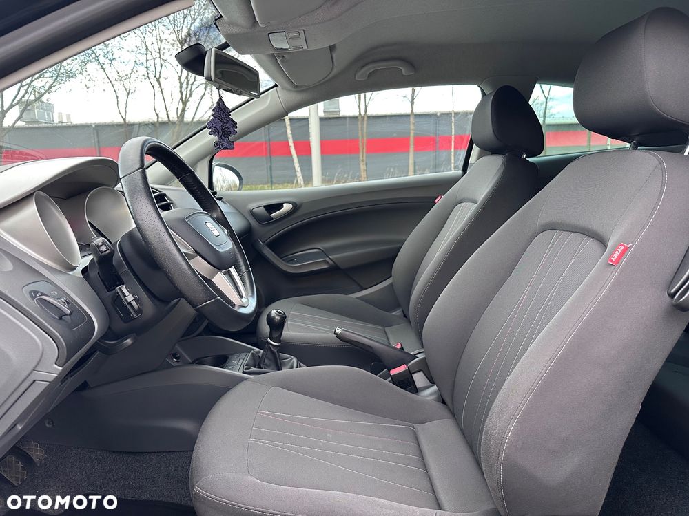 Seat Ibiza SC 1.4 16V Style - 21