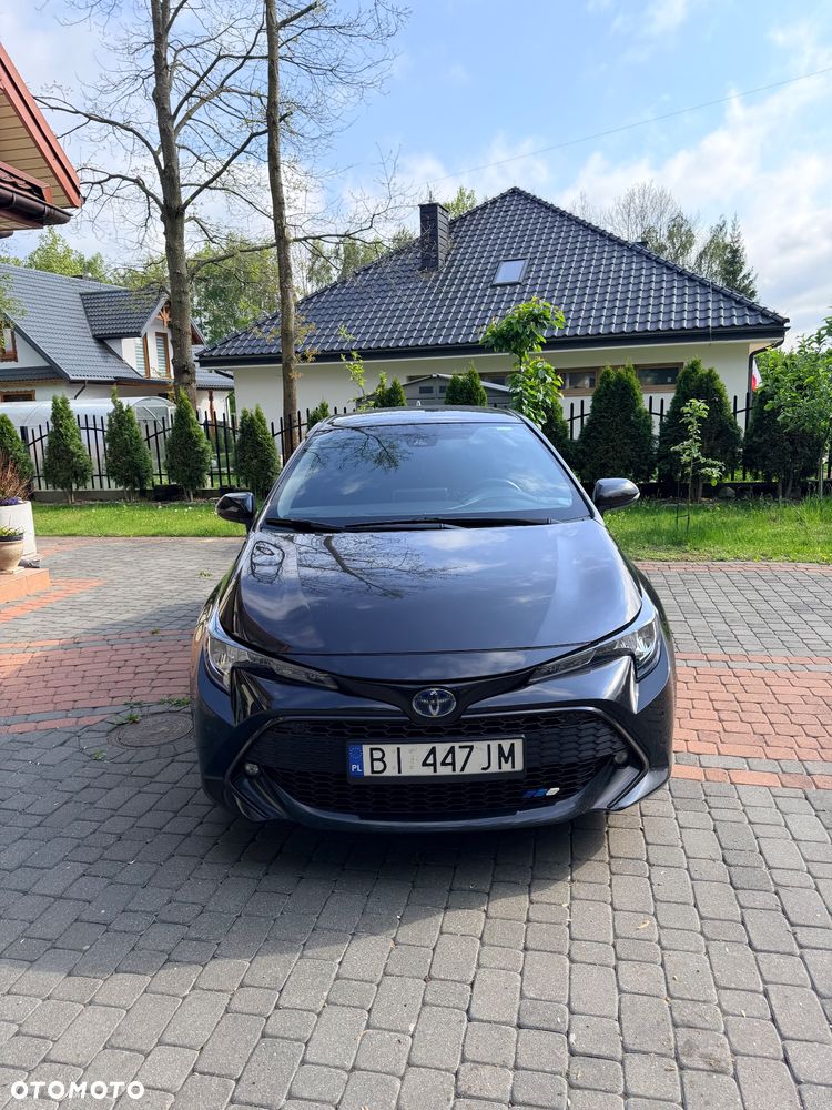 Toyota Corolla - 1