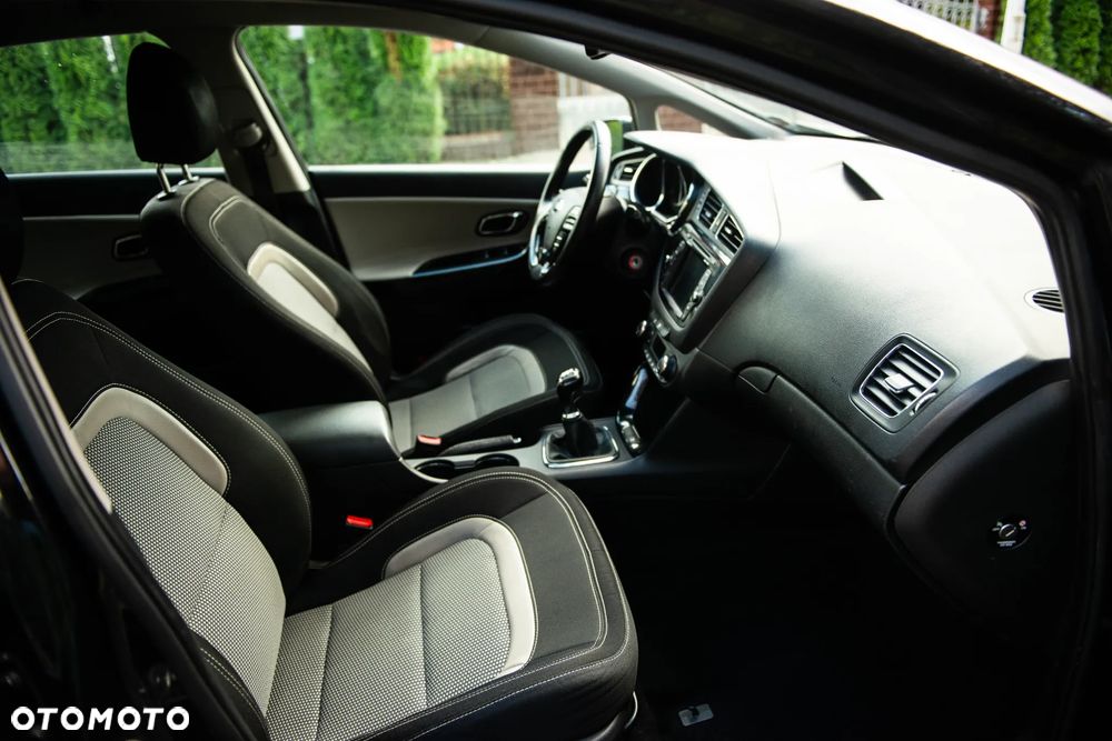 Kia Ceed 1.6 GDI Platinum Edition - 26