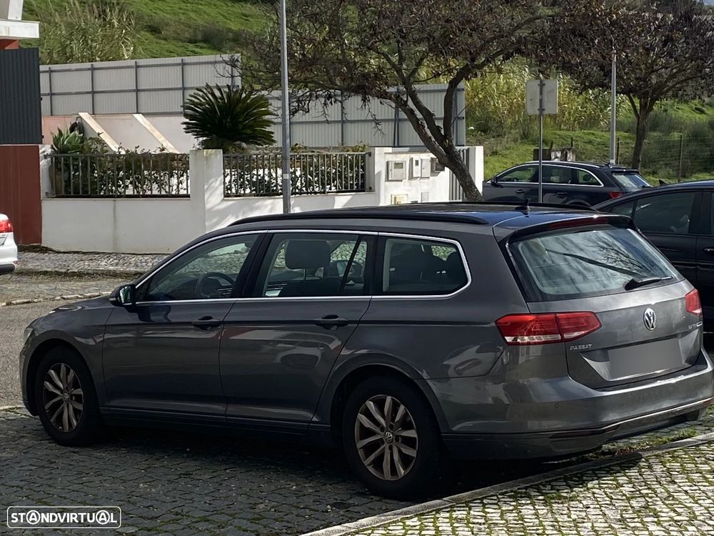 VW Passat Variant 2.0 TDi Confortline - 3