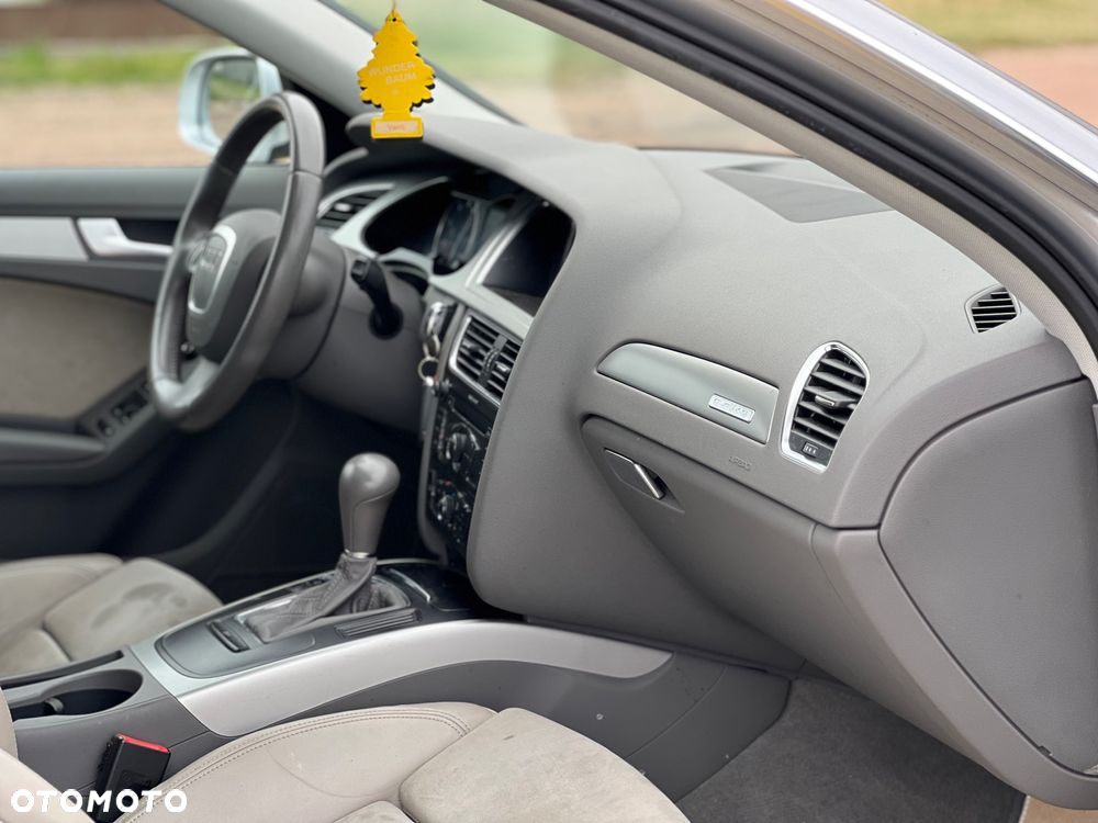 Audi A4 2.0 TFSI Quattro S tronic - 24