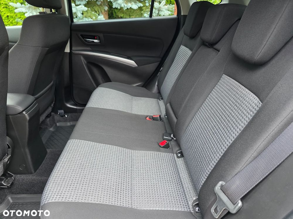 Suzuki SX4 - 17