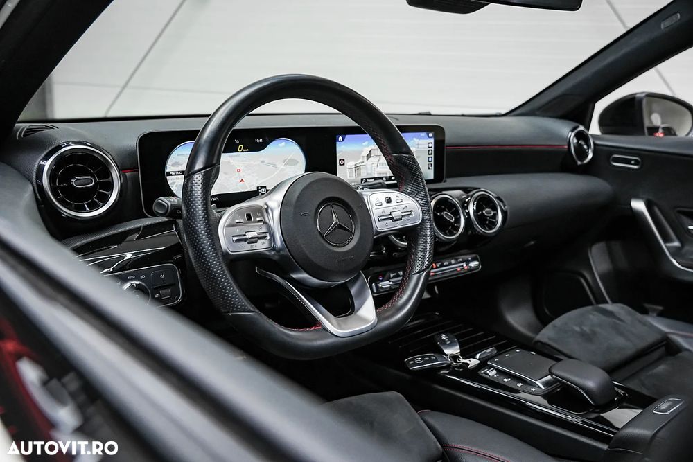 Mercedes-Benz A 180 7G-DCT AMG Line - 19