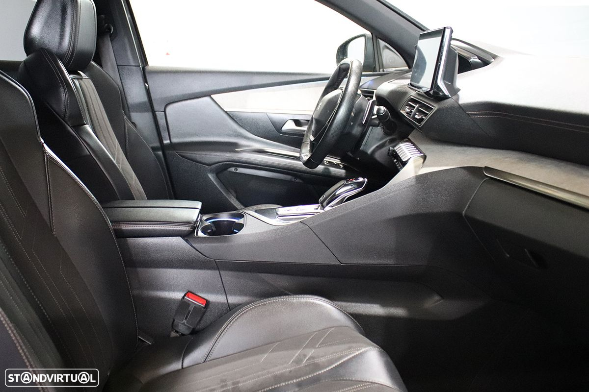 Peugeot 3008 1.2 PureTech GT Pack EAT8 - 21