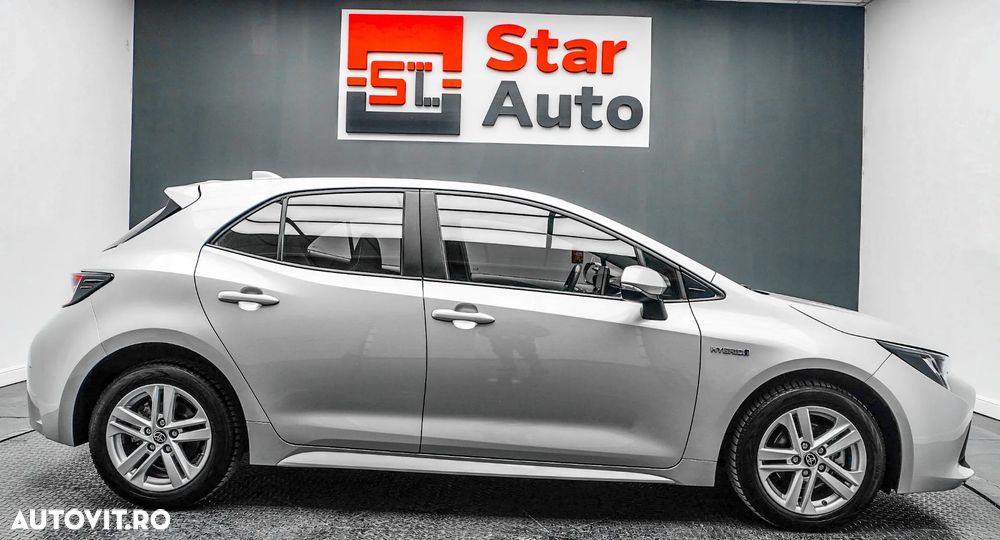 Toyota Corolla 1.8 HSD Dynamic - 10