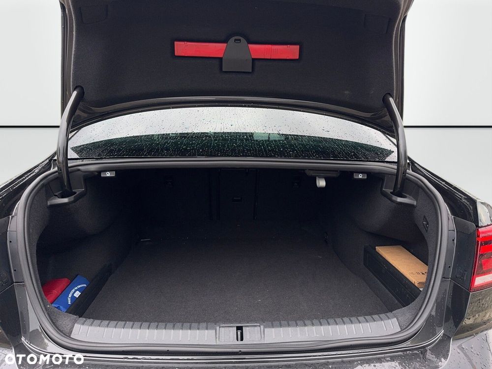 Volkswagen Passat 2.0 TSI Elegance DSG - 13