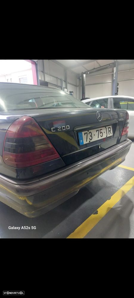 Mercedes-Benz C 200 - 4