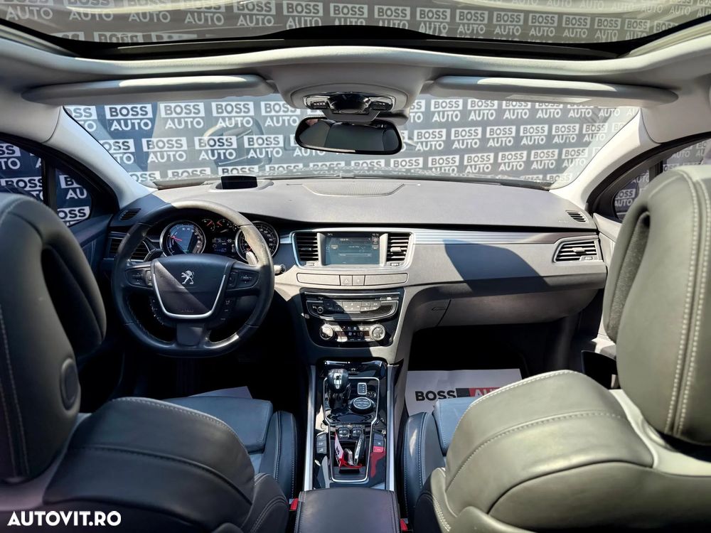 Peugeot 508 RXH Hybrid4 - 6