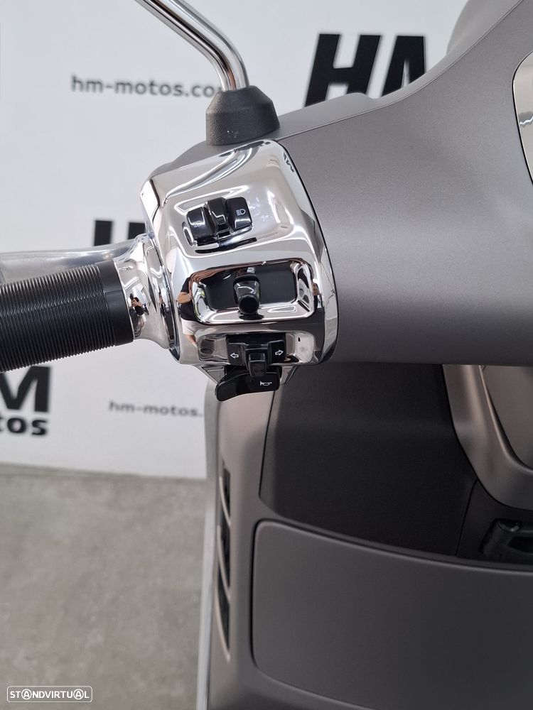 Vespa GTS Super TECH - GARANTIA DE FÁBRICA - 7