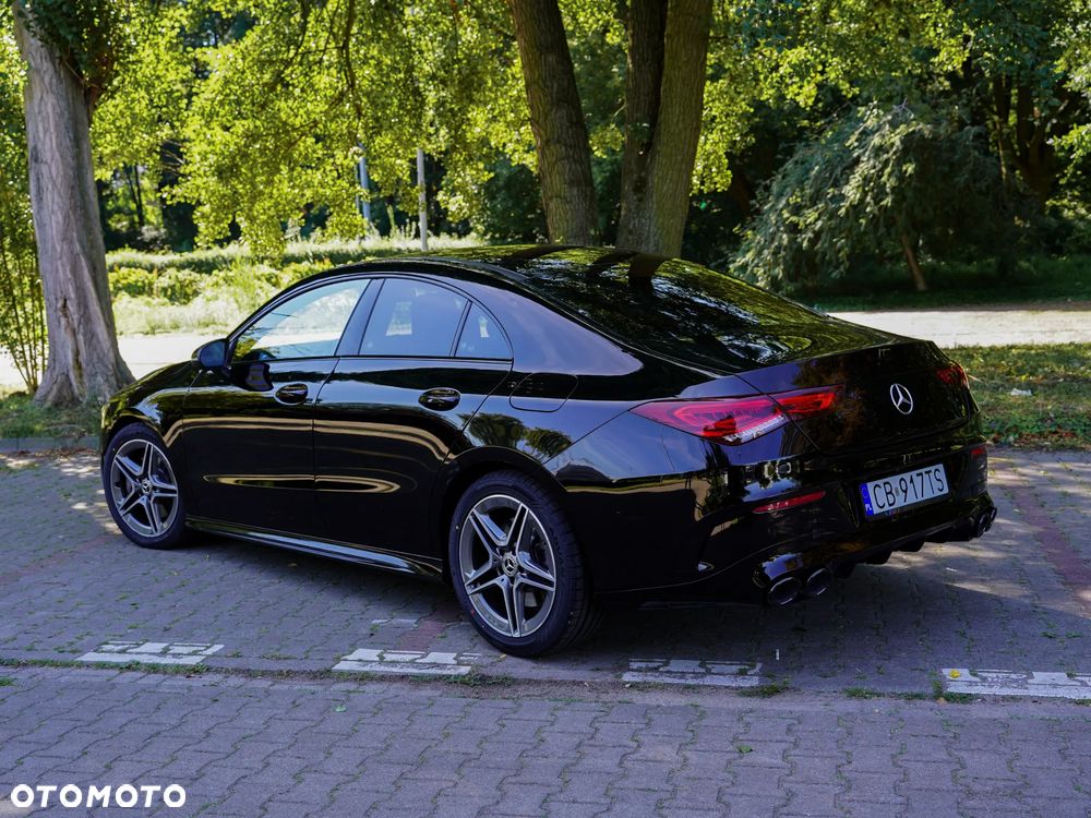 Mercedes-Benz CLA 250 4-Matic AMG Line 7G-DCT - 3