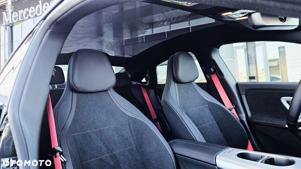 Mercedes-Benz CLA - 20
