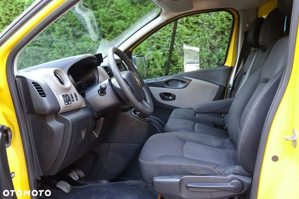 Renault Trafic - 34