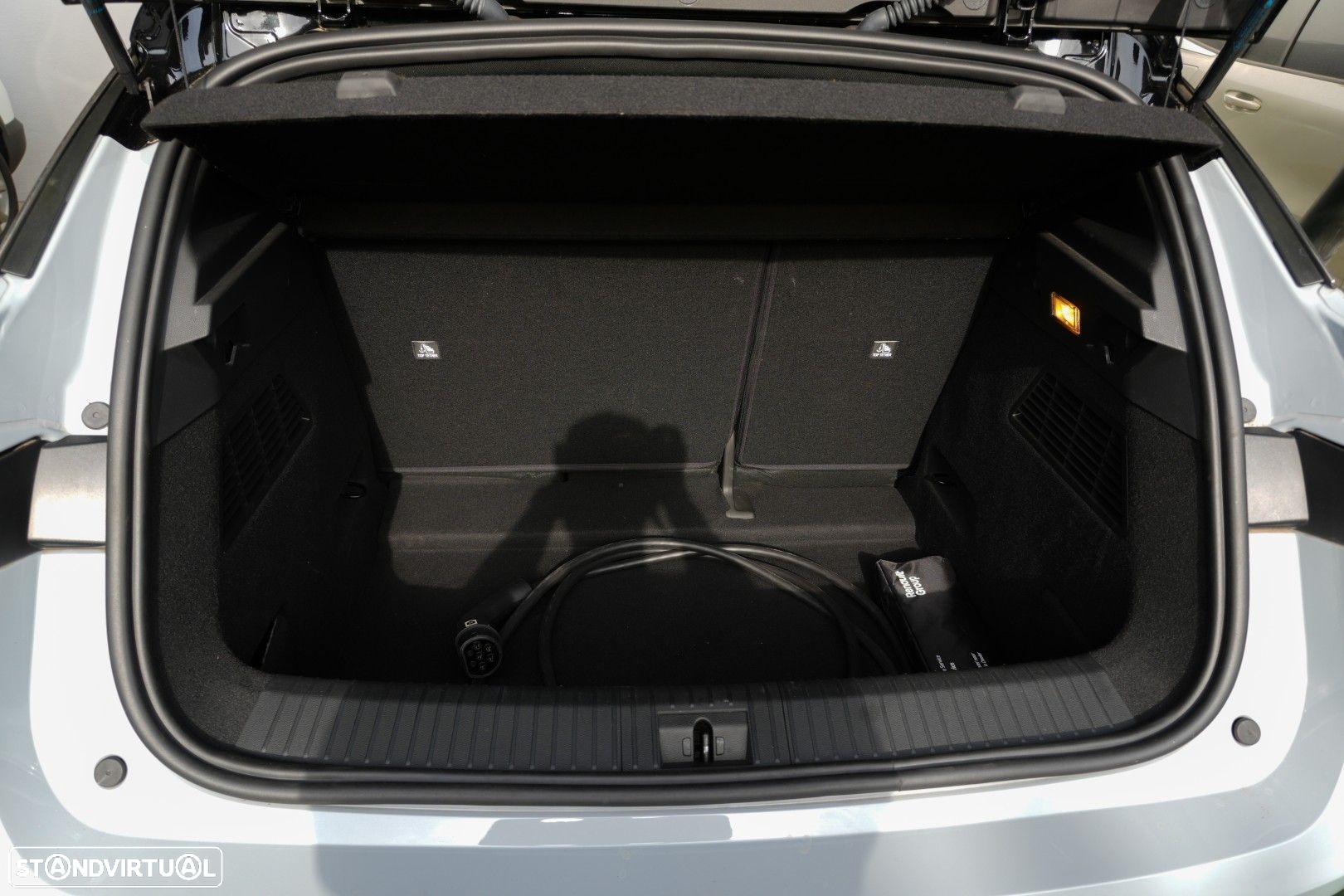 Renault Mégane E-Tech - 24