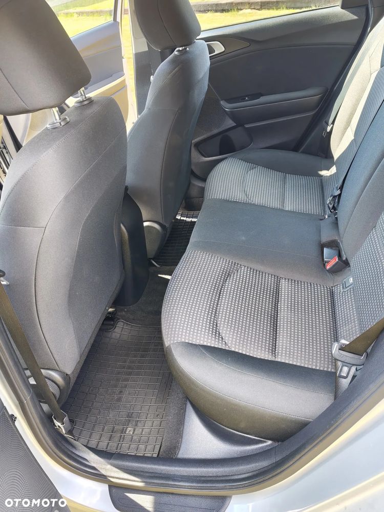 Kia Ceed 1.0 T-GDI L - 19