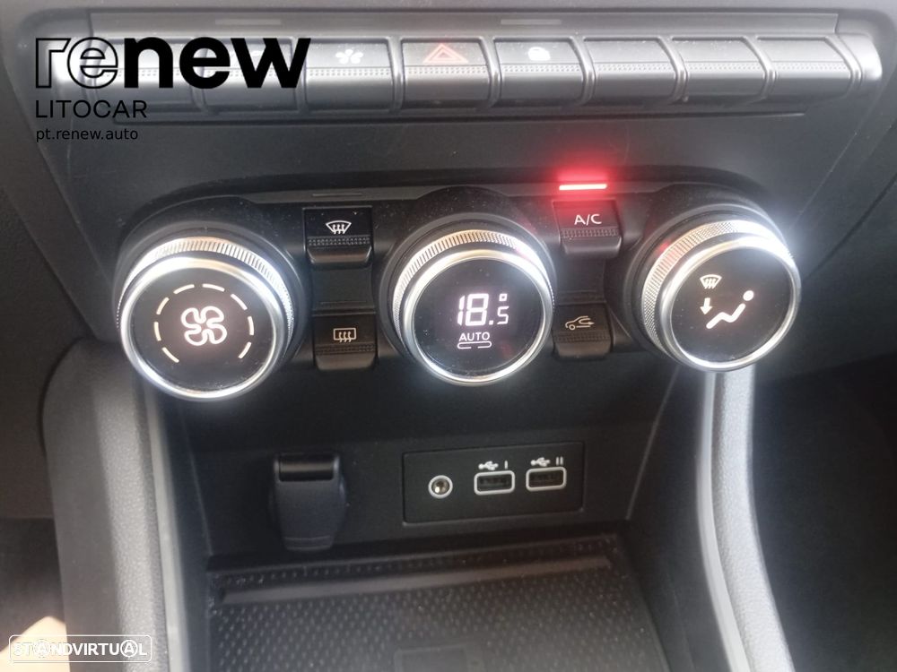 Renault Captur 1.0 TCe Techno Bi-Fuel - 18