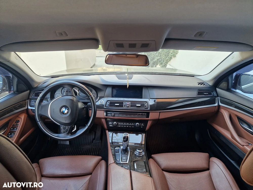 BMW Seria 5 530d Aut. - 11