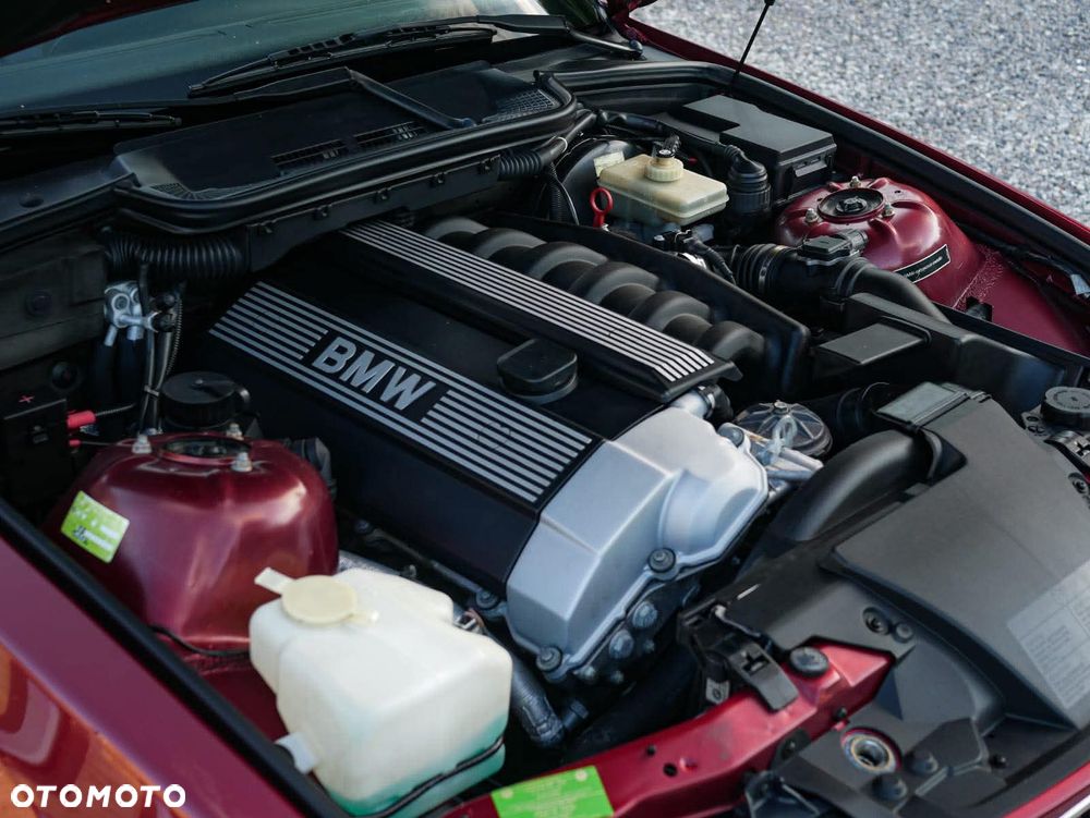 BMW Seria 3 - 15