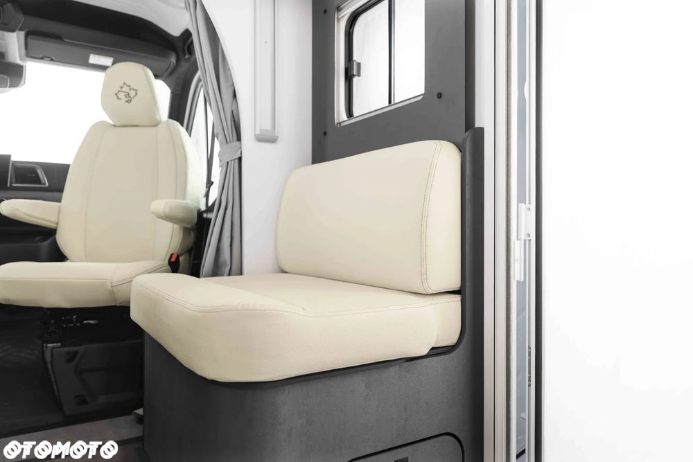 Renault Ahorn Camp TE 740 2026 r. LAIKA CARAVANS - 9