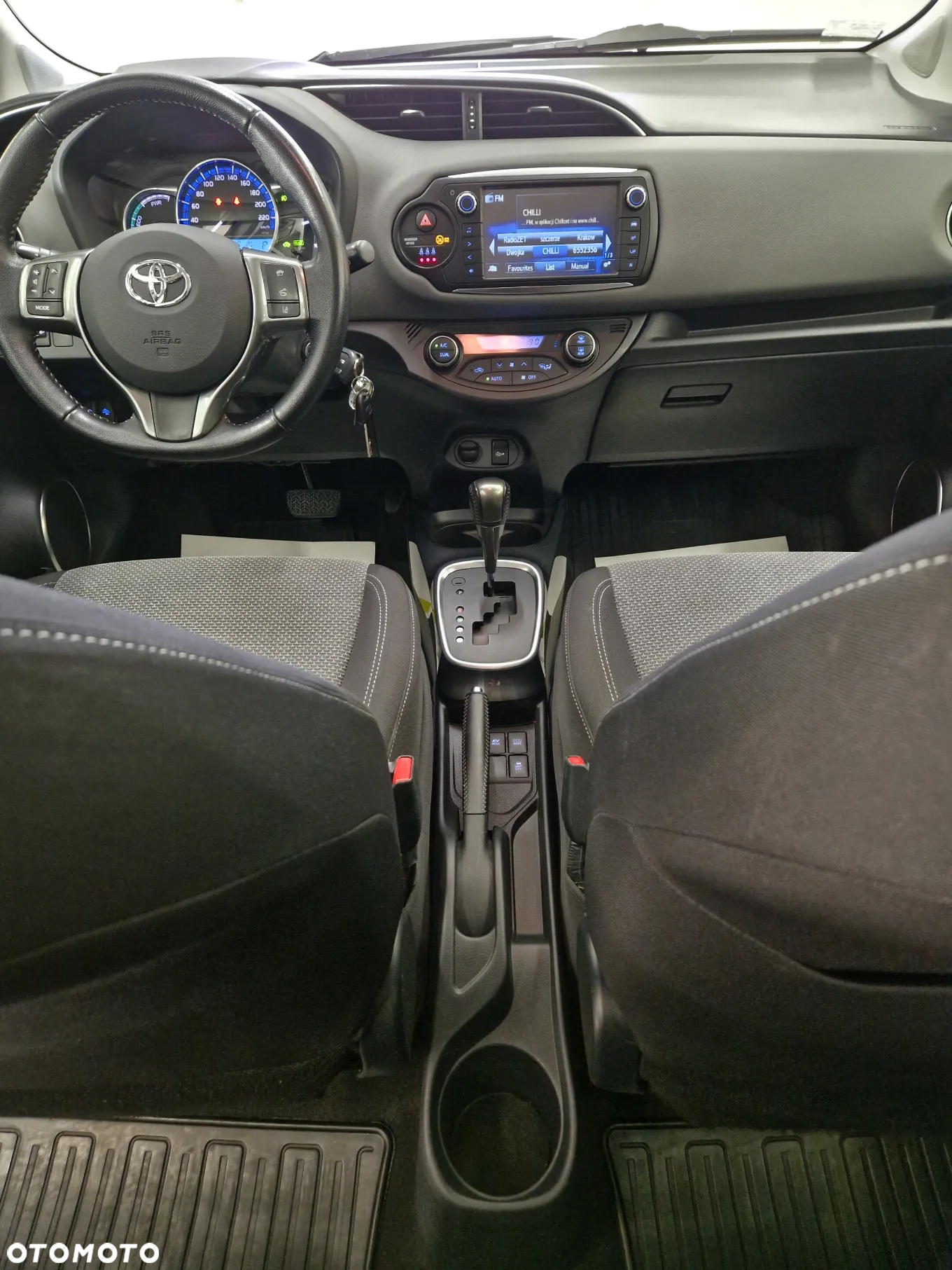 Toyota Yaris Hybrid 1.5 VVT-i Comfort - 29
