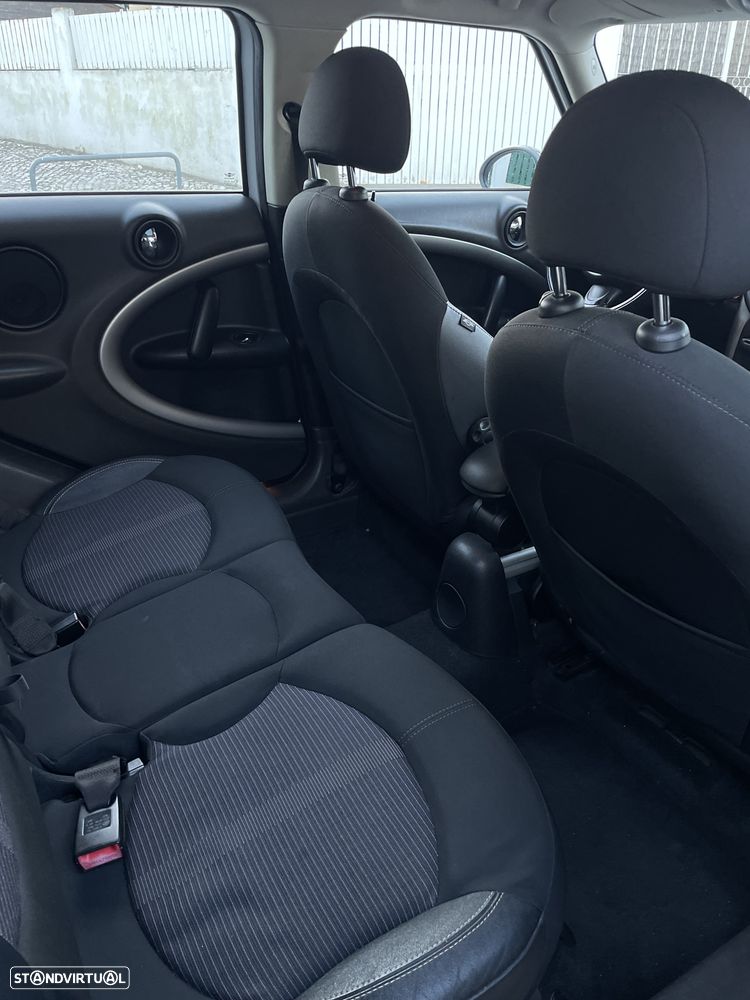 MINI Countryman Cooper D - 10