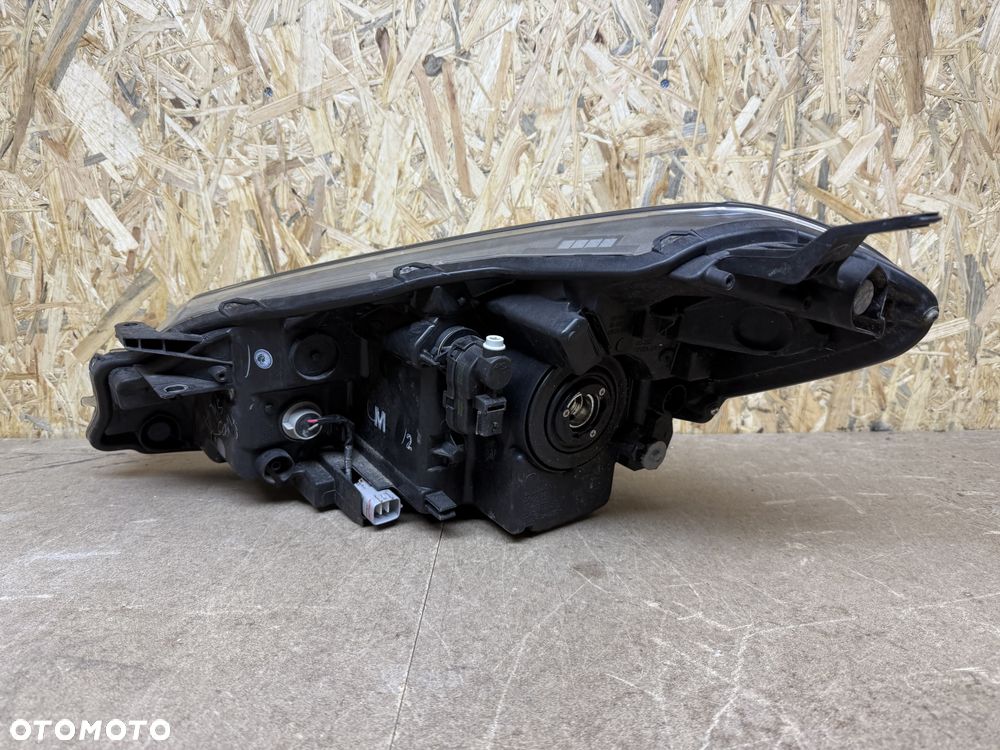 LAMPA PRZÓD PRAWA SOCZEWKA LED H7 LED TOYOTA YARIS III LIFT - 9