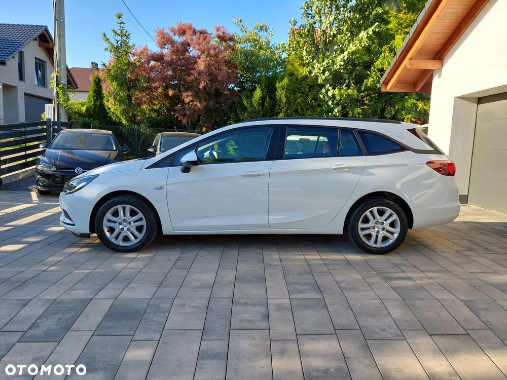 Opel Astra 1.4 Turbo Sports Tourer Innovation - 2
