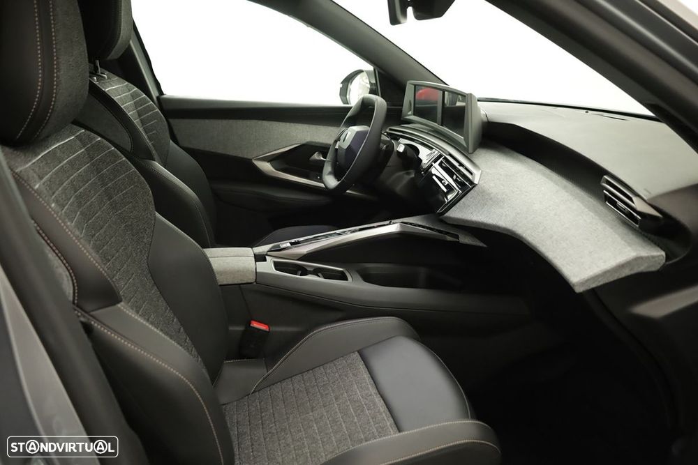 Peugeot 5008 1.2 Hybrid Allure e-DCS6 - 20