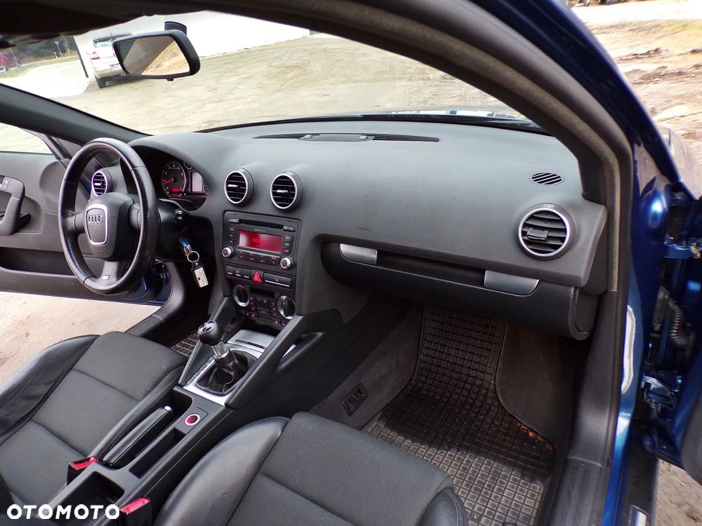 Audi A3 Sportback 1.4 TFSI S Line Sportpaket plus - 16