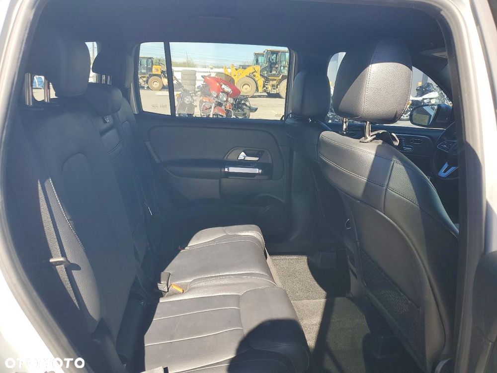 Mercedes-Benz GLB 250 8G-DCT Style - 12