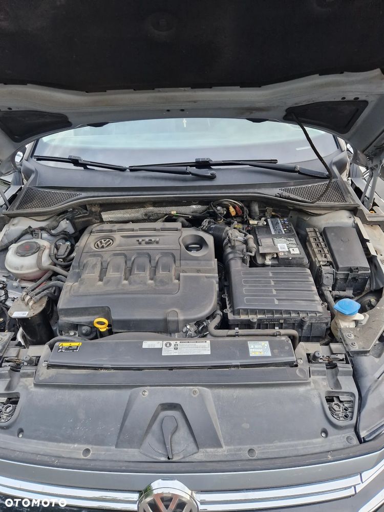 Volkswagen Arteon 2.0 TDI SCR Elegance DSG - 9