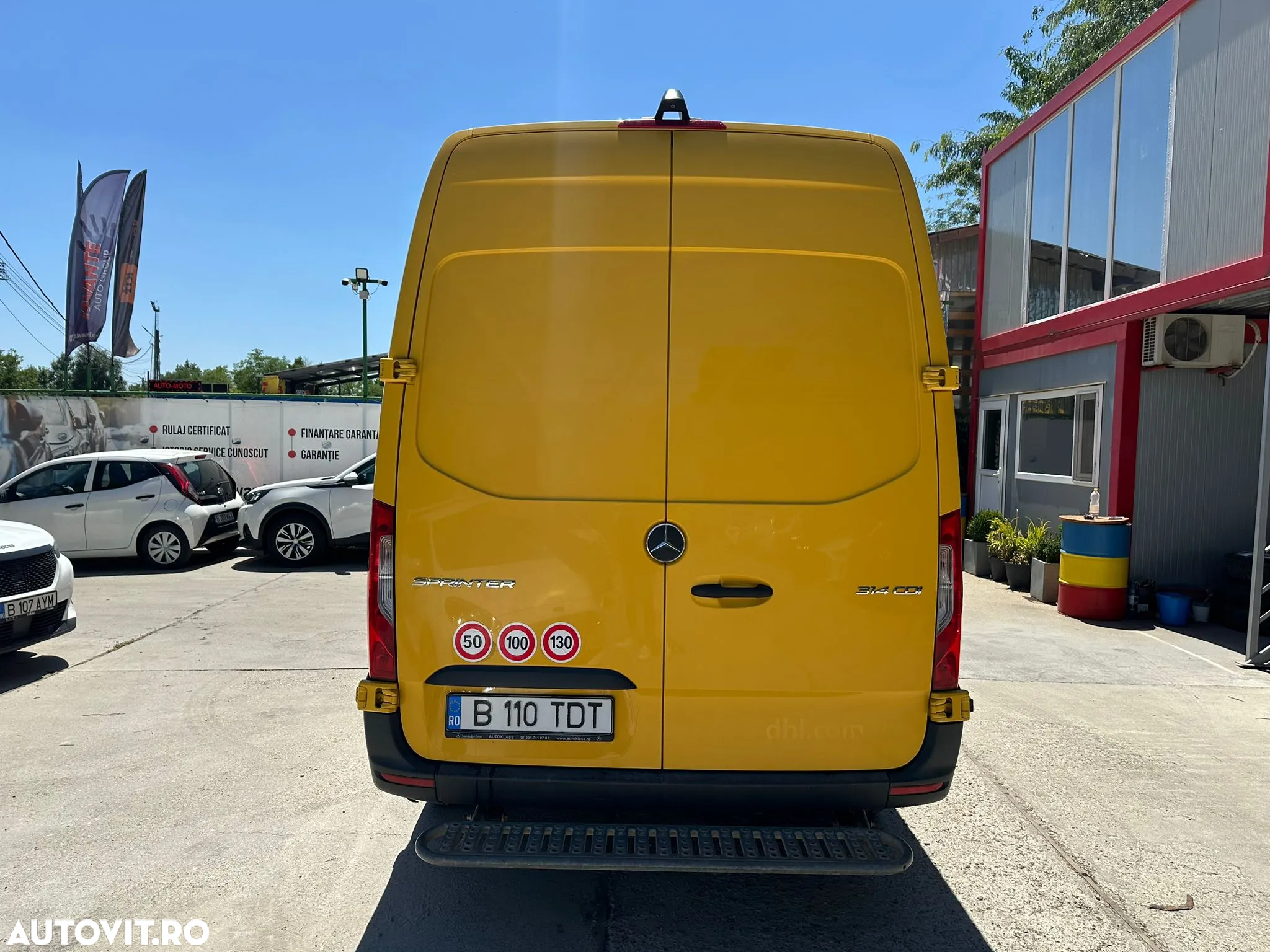 Mercedes-Benz Sprinter - 6