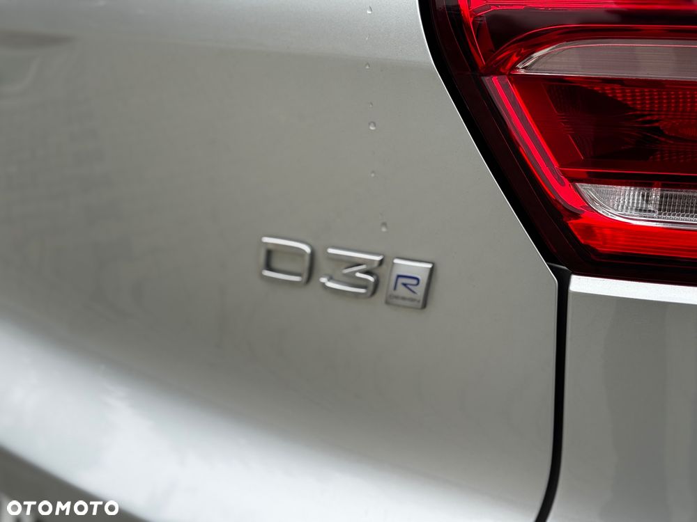 Volvo XC 40 D3 SCR R-Design - 7