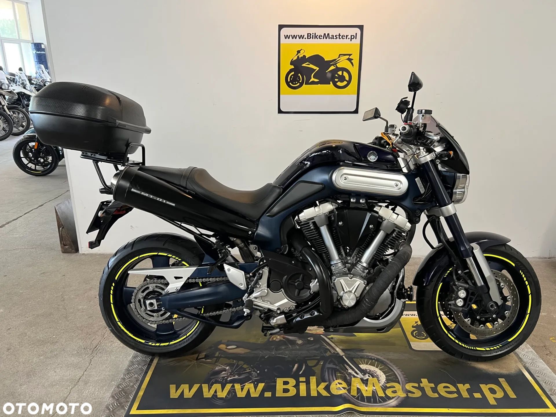 Yamaha MT - 1