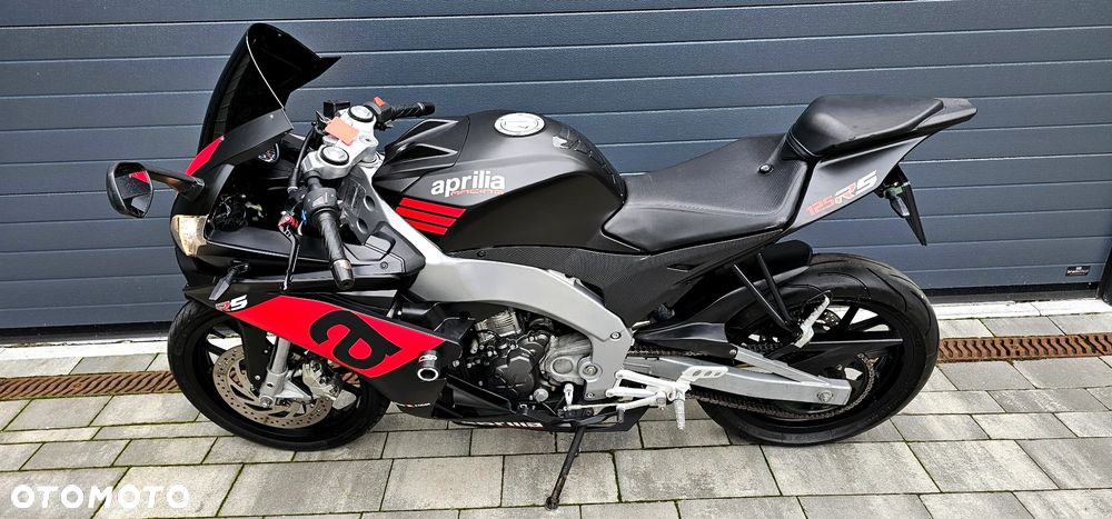 Aprilia RS - 9