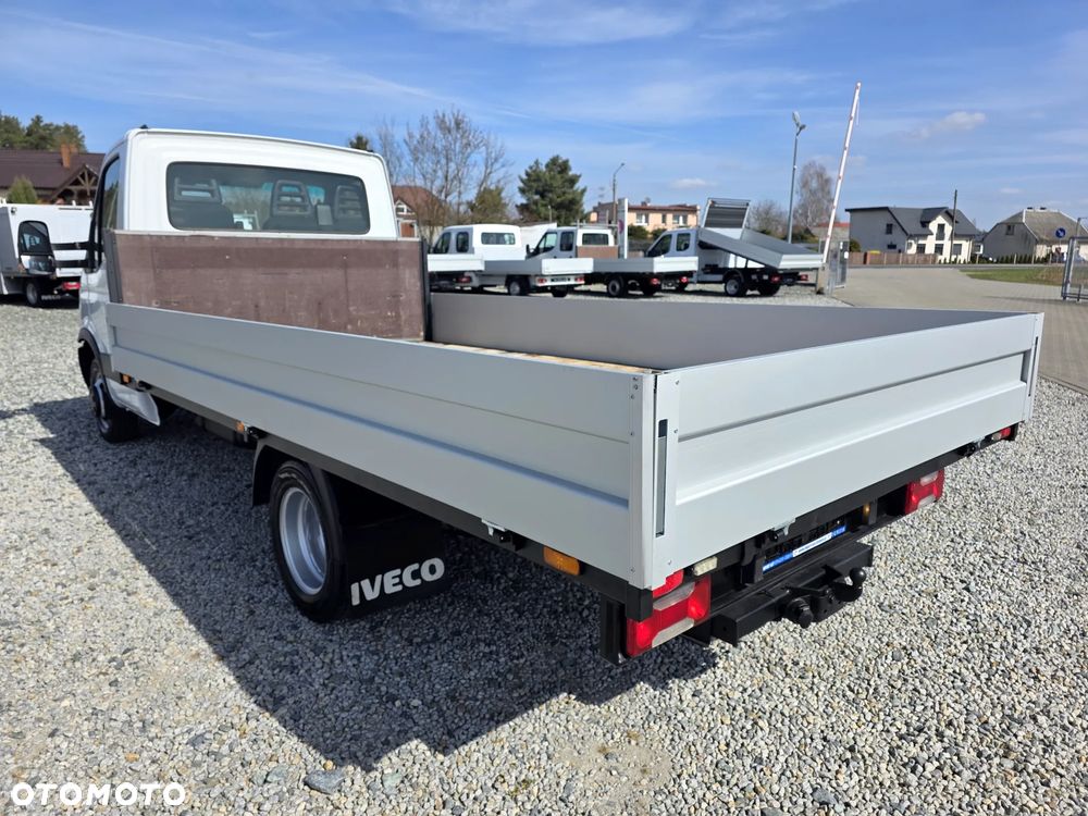 Iveco 35C17 3,0 HPI 170 KONNA SKRZYNIA 4,2M DŁUGA KLIMA WEBASTO BLIŻNIAKI DO 3,5T GWARANCJA - 3