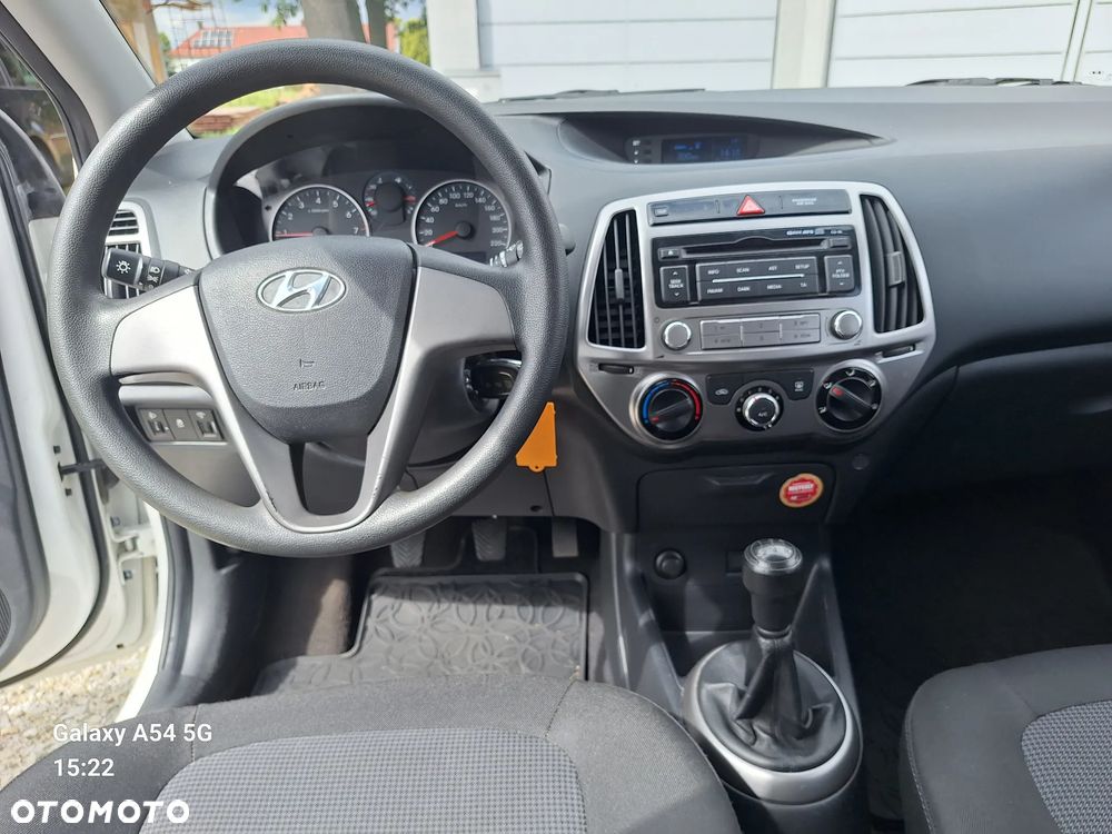Hyundai i20 1.25 Comfort - 13