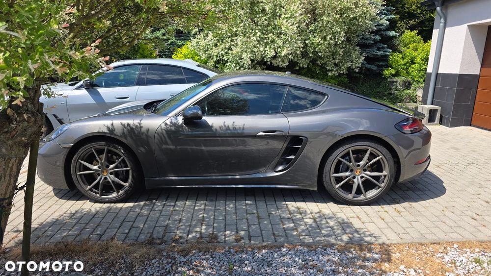 Porsche 718 Cayman T PDK - 9