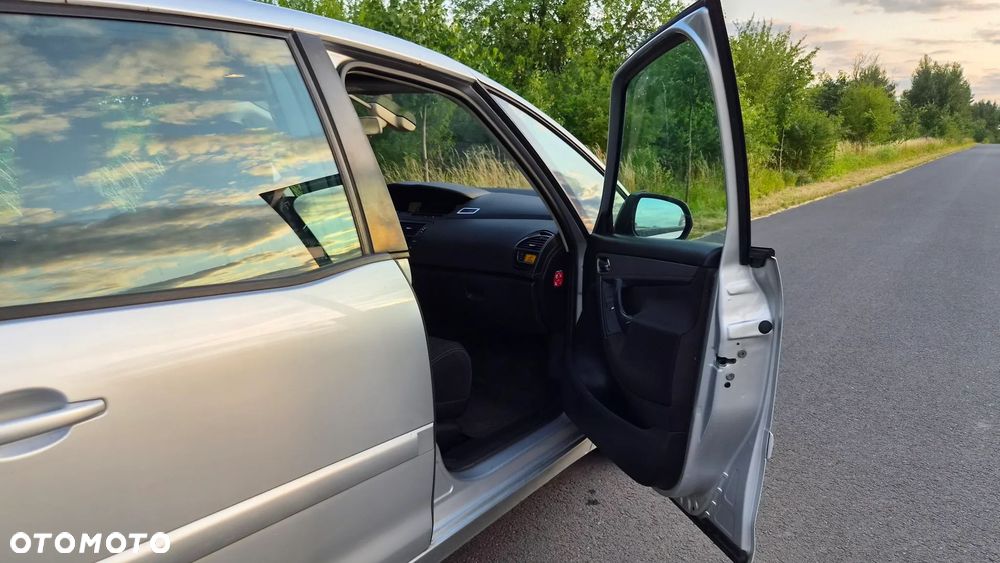 Citroën C4 Picasso 1.6 e-HDi Seduction - 6