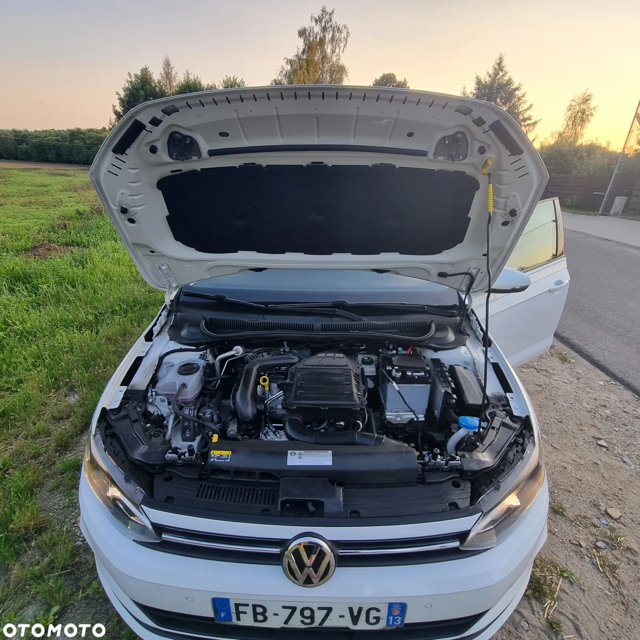 Volkswagen Polo 1.0 TSI Comfortline DSG - 18