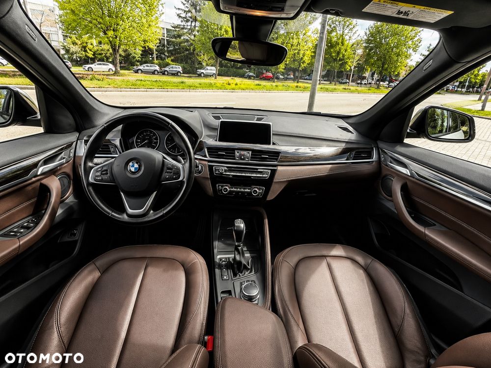 BMW X1 xDrive25i Sport Line sport - 4