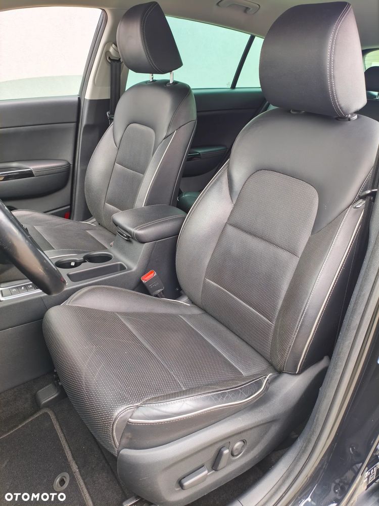 Kia Sportage 1.6 CRDI 2WD SPIRIT - 17