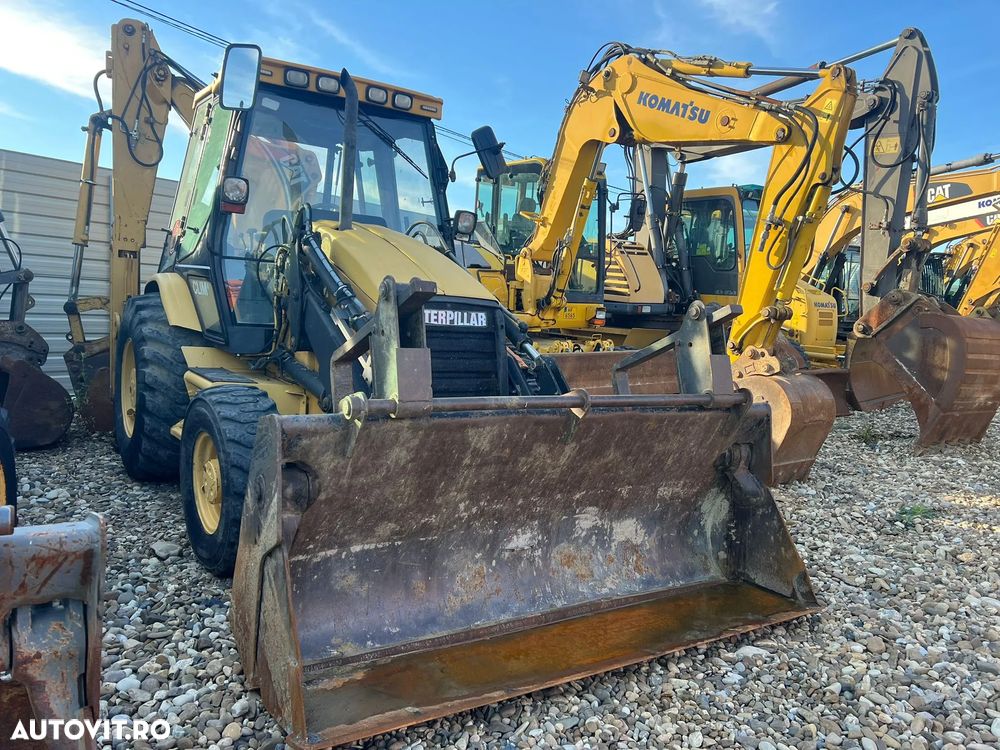 Caterpillar 438C - 3