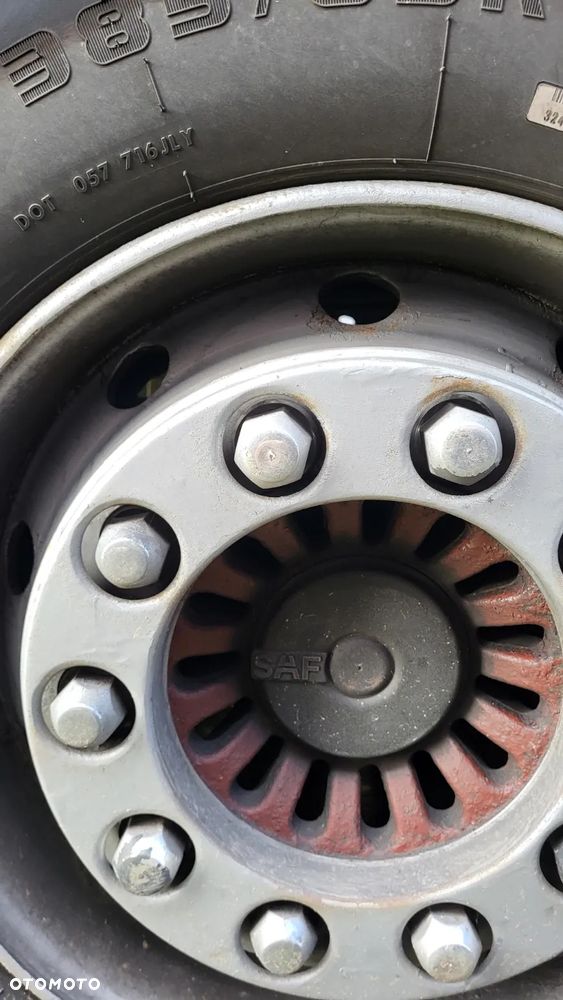 Schwarzmuller S1 - 4