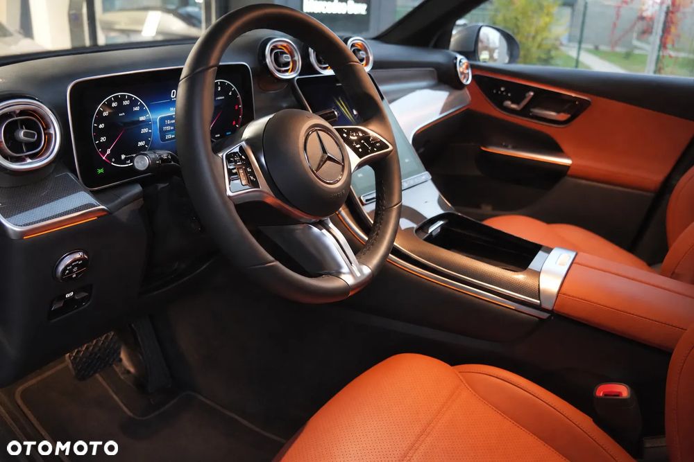 Mercedes-Benz GLC 200 d mHEV 4-Matic Avantgarde - 13