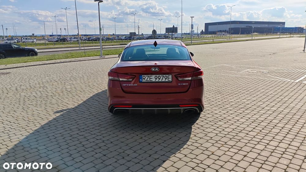 Kia Optima 2.0 T-GDI GT - 6