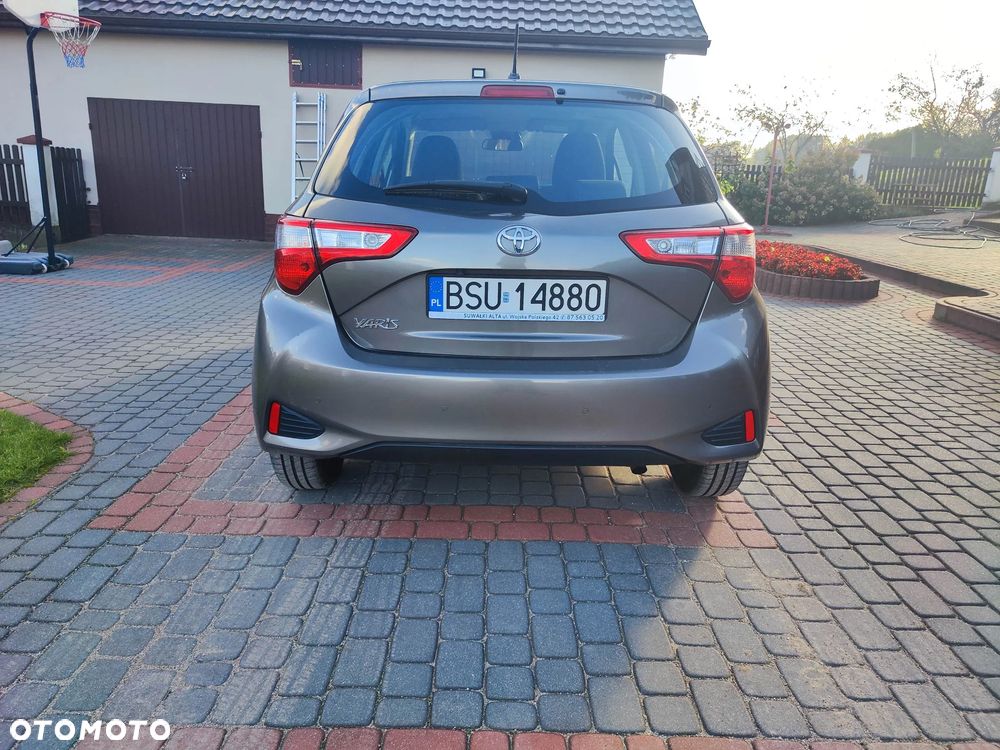Toyota Yaris 1.5 Premium - 14