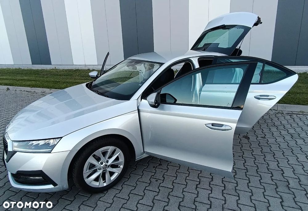 Skoda Octavia 2.0 TDI Ambition - 9