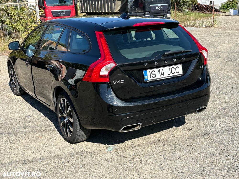 Volvo V60 - 3